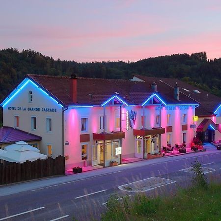 Logis De La Grande Cascade Hotel Le Tholy Bagian luar foto